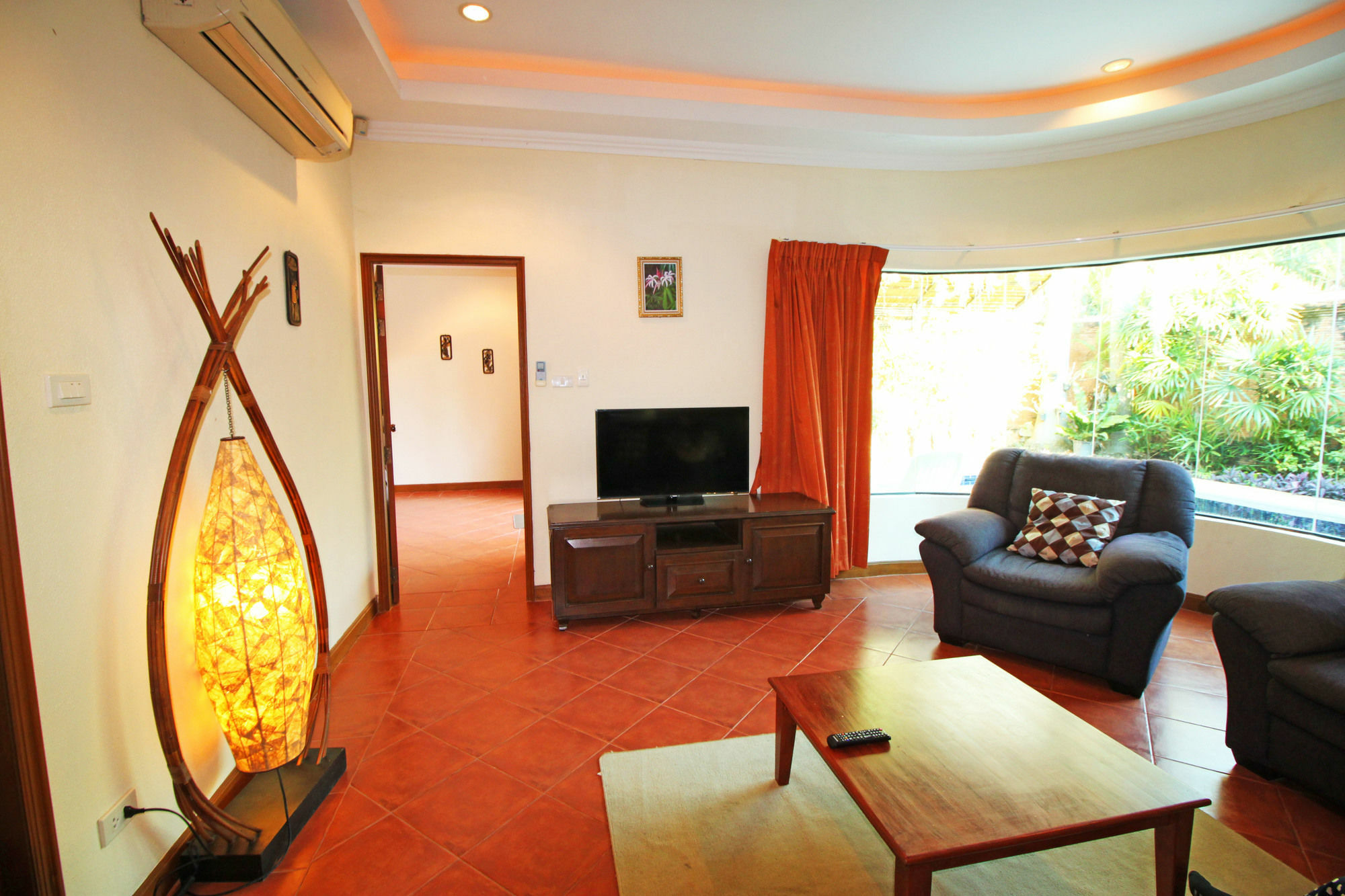 Cosy Beach Pool Villas By Pattaya Sunny Rentals Exterior photo